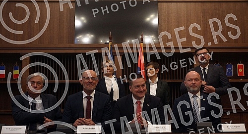 The Prime Minister of the Republic of Serbia, Ana Brnabic, attended the signing of the Memorandum of Cooperation on the development of a dual model of studies in higher education in the building of the Aviation Academy. Predsednica Vlade Republike 