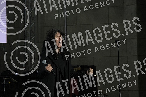 On the occasion of celebrating its 40th birthday, the legendary low rock band Kerber performed on the Summer Stage of the Niska Fortress. Povodom obelezavanja 40. rodjendana, legendarna niska rok grupa Kerber nastupiila je na Letnjoj pozornici Nisk