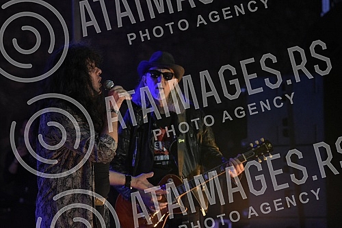 On the occasion of celebrating its 40th birthday, the legendary low rock band Kerber performed on the Summer Stage of the Niska Fortress. Povodom obelezavanja 40. rodjendana, legendarna niska rok grupa Kerber nastupiila je na Letnjoj pozornici Nisk