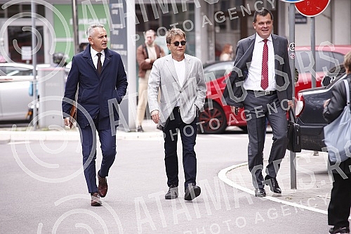 In the First Basic Court in Belgrade, the trial of actor and director Dragan Bjelogrlic should continue regarding accusations of violent behavior against fellow director Predrag Antonijevic.