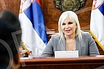 The Vice-President of the Government of Serbia and the Minister of Mining and Energy, Zorana Mihajlovic, spoke with the delegation of Power Cajna about the possibilities for cooperation on projects in the field of renewable energy sources.Potpredse