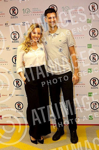 HR simulation - Original talks organized by the Djokovic Foundation.HR simulacija - Originalni razgovori u organizaciji Djokovic fondacije.