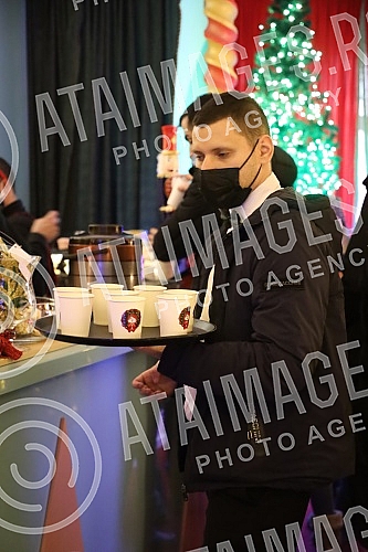 Opening of Vuk's Christmas Corner - the first Christmas concept pop-up store in Belgrade.Otvaranje Vukovog bozicnog kutka - prve Christmas concept pop-up prodavnice u Beogradu.