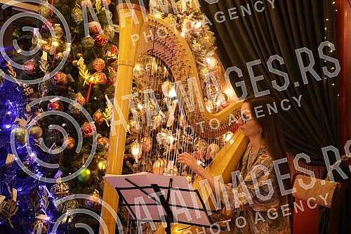 Opening of Vuk's Christmas Corner - the first Christmas concept pop-up store in Belgrade.Otvaranje Vukovog bozicnog kutka - prve Christmas concept pop-up prodavnice u Beogradu.