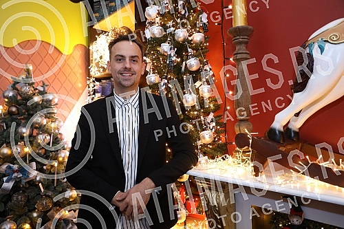 Opening of Vuk's Christmas Corner - the first Christmas concept pop-up store in Belgrade.Otvaranje Vukovog bozicnog kutka - prve Christmas concept pop-up prodavnice u Beogradu.