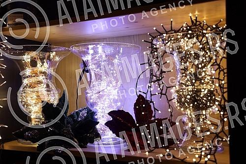 Opening of Vuk's Christmas Corner - the first Christmas concept pop-up store in Belgrade.Otvaranje Vukovog bozicnog kutka - prve Christmas concept pop-up prodavnice u Beogradu.