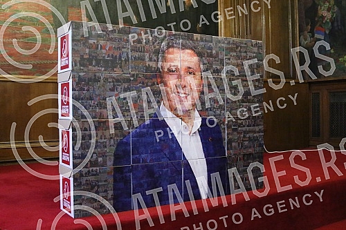 The coalition of the Serbian Movement Dveri and the Movement for the Renewal of the Kingdom of Serbia - Patriotic Bloc for the Reconstruction of the Kingdom of Serbia submitted the candidacy of Bosko Obradovic for President of Serbia to the Republic 