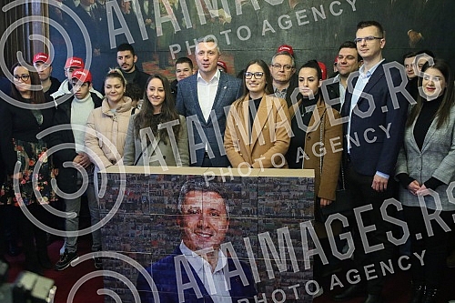 The coalition of the Serbian Movement Dveri and the Movement for the Renewal of the Kingdom of Serbia - Patriotic Bloc for the Reconstruction of the Kingdom of Serbia submitted the candidacy of Bosko Obradovic for President of Serbia to the Republic 