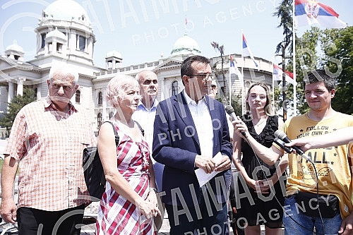 In front of the House of the National Assembly, a press conference of the President of the Movement for Change, Janko Veselinovic, on the occasion of the parliamentary elections and two years since the boycott of the previous elections.Ispred Doma 