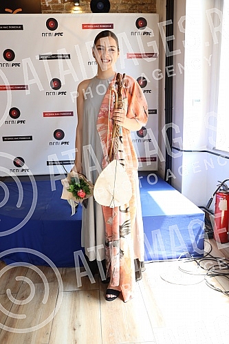 On the World Music Day, the promotion of the album 