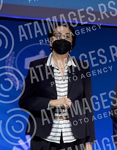 The Prime Minister of the Republic of Serbia, Ana Brnabic, presented the results of the work in the first 100 days of the government in Kombank Hall, and all members of the Government of the Republic of Serbia attended the presentation of the results