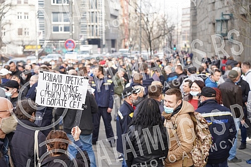 Protest of Post workers organized by the Independent trade union of post workers in front of the Main post office in Belgrade.Protest radnika Poste u organizaciji Samostalnog sindikata postanskih radnika ispred Glavne poste u Beogradu.