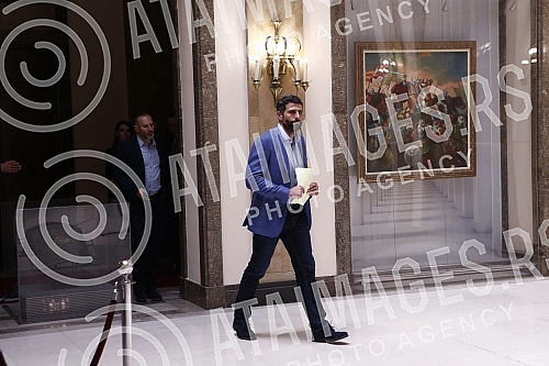 The Mayor of Belgrade, Aleksandar Sapic, presented his assistants and the areas they will be responsible for in the Belgrade City Assembly.