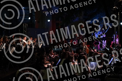 On the stage in the courtyard of the Captain Misa building, the new season of the THEATER theater was solemnly opened with the concert 