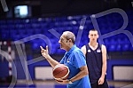 Belgrade basketball clinic Dusan Ivkovic, organized by the Association of Basketball Coaches of Serbia, is held at the Ranko Zeravica Sports Hall in New Belgrade.Beogradska kosarkaska klinika Dusan Ivkovic u organizaciji Udruzenje kosarkaskih trene