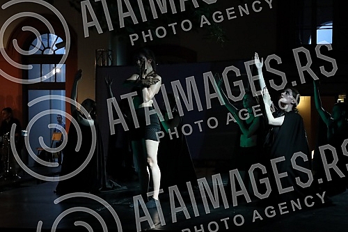 On the stage in the courtyard of the Captain Misa building, the new season of the THEATER theater was solemnly opened with the concert 