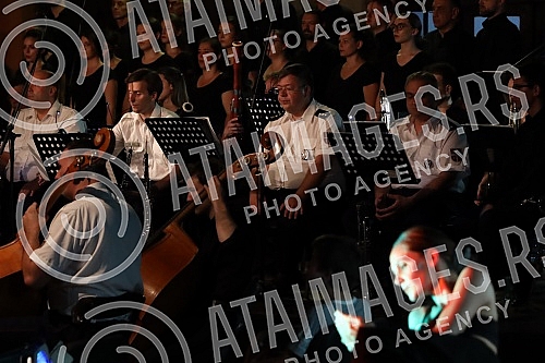 On the stage in the courtyard of the Captain Misa building, the new season of the THEATER theater was solemnly opened with the concert 