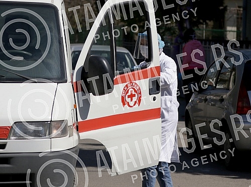 Life in Belgrade during state of emergency due to a coronavirus epidemic.Zivot u Beogradu tokom vanrednog stanja zbog epidemije korona virusa.