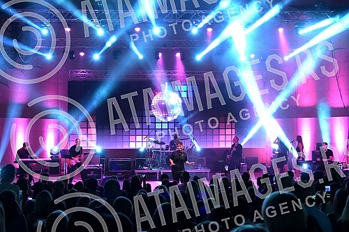 Concert of Marija Serifovic at the Summer Stage Nis (Low Fortress).Koncert Marije Serifovic na Letnjoj pozornici Nis (Niska tvrdjava).