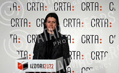 The second press conference of the CRTA observation mission was held in Miljenko Dereta's premises, at which data on turnout and events at polling stations were announced.U prostoru Miljenko Dereta odrzana je druga konferencija za novinare posmatra