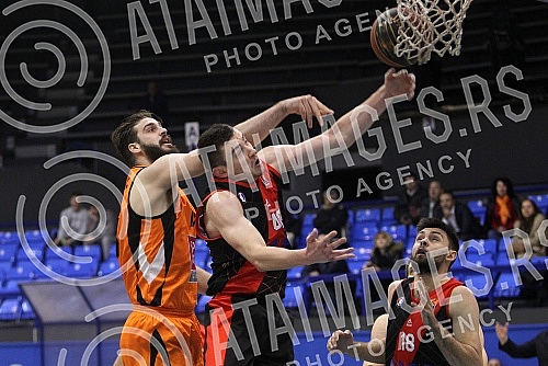 Match of the 10 rounds of the ABA League 2 played in the Ranko Zeravica hall between KK Dynamic and KK Zrinjski (Mostar).Utakmica 10 kola ABA lige 2 odigrana u hali Ranko Zeravica izmedju KK Dynamic i KK Zrinjski (Mostar). 