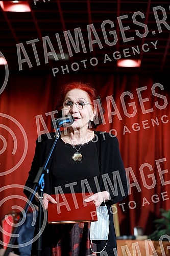 Actor Petar Bozovic was awarded the prize of the Association of dramatic artists of Serbia for his life's work in 2020 - the Dobrica ring award.Glumcu Petru Bozovicu urucena nagrada  Udruzenja dramskih umetnika Srbije za zivotno delo u 2020. godini