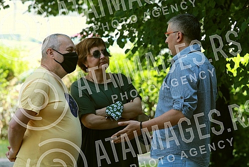 In front of the building of the Third Basic Public Prosecutor's Office, a press conference of the Oslobodjenje movement due to the summons for questioning of a former member of the UKP MUP of Serbia, Milan Dumanovic.Ispred zgrade Treceg osnovnog ja