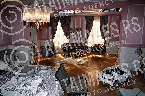 In consultation with the American production company CBS, which owns the license, Emotion Production in cooperation with TV Pink in Simanovci has started filming the domestic version of the famous series 