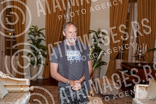 In consultation with the American production company CBS, which owns the license, Emotion Production in cooperation with TV Pink in Simanovci has started filming the domestic version of the famous series 