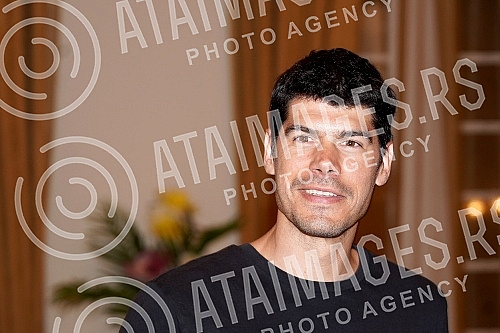 In consultation with the American production company CBS, which owns the license, Emotion Production in cooperation with TV Pink in Simanovci has started filming the domestic version of the famous series 