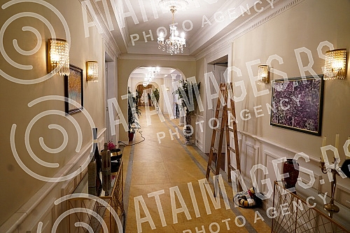 In consultation with the American production company CBS, which owns the license, Emotion Production in cooperation with TV Pink in Simanovci has started filming the domestic version of the famous series 