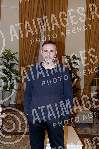 In consultation with the American production company CBS, which owns the license, Emotion Production in cooperation with TV Pink in Simanovci has started filming the domestic version of the famous series 