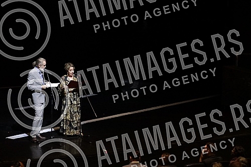 The double, 54th and 55th editions of Bitef, were officially opened tonight at the Yugoslav Drama Theater.Dvostruko, 54. i 55. izdanje Bitefa, svecano je otvoreno veceras u u Jugoslovenskom dramskom pozoristu