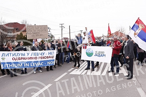Roadblock in Gornji Nedeljice due to the announcement of the continuation of the Jadar project.Bolokada puta u Gornjim Nedeljicama zbog najave nastavak projekta Jadar.