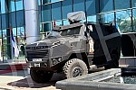 Republika Srpska police deployed armored vehicles in front of the government headquarters in Banja Luka.Policija Republike Srpske je rasporedila oklopna vozila pred sedistem vlade u Banjoj Luci.