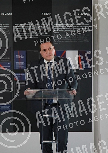 The First French-Serbian Innovation Forum, organized by the French Embassy in Serbia, the French Institute in Serbia and the Tempus Foundation, has started at the Museum of Science and Technology.U Muzeju nauke i tehnike je poceo Prvi francusko-srp