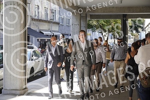 he High Court in Belgrade will pronounce its verdict on Zoran Marjanovic, accused of murdering his wife Jelena Marjanovic on April 2, 2016 in Borca.Visi sud u Beogradu izreci ce presudu Zoranu Marjanovicu, optuzenom za tesko ubistvo svoje supruge J