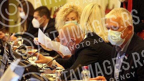 Session of the Parliamentary committee on finance, the republic budget and control of spending public funds held in the house of the national assembly.U Domu Narodne skupstine odrzana sednica parlamentarnog Odbora za finansije, republicki budzet i 