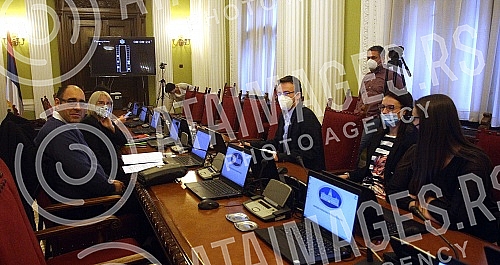 Session of the Committee on Justice, State Administration and Local Self-Government was held in the House of the National Assembly. Sednica Odbora za odbranu i unutrasnje poslove odzana je u Domu Narodne skupstine. 