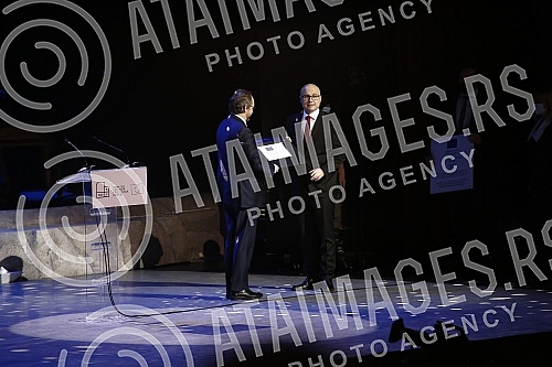 The opening ceremony of the year of the title of European Capital of Culture was held at the Serbian National Theater in Novi Sad. Ceremonija otvaranja godine titule Evropske prestonice kulture odrzana je u Srpskom narodnom pozoristu u Novom Sadu.
