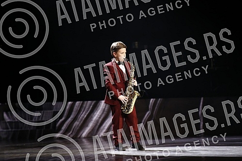 The opening ceremony of the year of the title of European Capital of Culture was held at the Serbian National Theater in Novi Sad. Ceremonija otvaranja godine titule Evropske prestonice kulture odrzana je u Srpskom narodnom pozoristu u Novom Sadu.