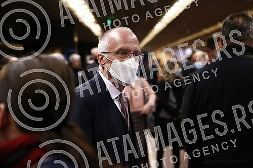 The opening ceremony of the year of the title of European Capital of Culture was held at the Serbian National Theater in Novi Sad. Ceremonija otvaranja godine titule Evropske prestonice kulture odrzana je u Srpskom narodnom pozoristu u Novom Sadu.