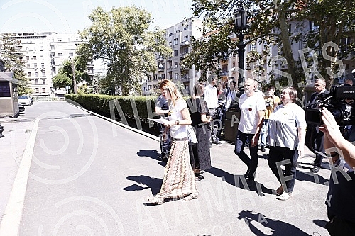 Behind the House of the National Assembly, a press conference was held for the Initiative for Change and the Alliance of Environmental Organizations of Serbia (SEOS) due to the violation of the Law on People's Initiative.Iza Doma Narodne skupstine