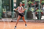 Serbian tennis player Olga Danilovic started training at Kosutnjak to continue the season.Srpska teniserka Olga Danilovic na Kosutnjaku pocela da trenira za nastavak sezone.
