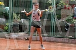 Serbian tennis player Olga Danilovic started training at Kosutnjak to continue the season.Srpska teniserka Olga Danilovic na Kosutnjaku pocela da trenira za nastavak sezone.