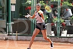 Serbian tennis player Olga Danilovic started training at Kosutnjak to continue the season.Srpska teniserka Olga Danilovic na Kosutnjaku pocela da trenira za nastavak sezone.