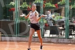 Serbian tennis player Olga Danilovic started training at Kosutnjak to continue the season.Srpska teniserka Olga Danilovic na Kosutnjaku pocela da trenira za nastavak sezone.