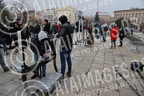 A gathering of members and sympathizers of bodybuilding and fitness was organized in front of the plateau of the National Assembly, at 11:55 am to support the initiative of the Fitness Community of Serbia - #RECIDAZDRAVLJU.Organizovan je skup clano
