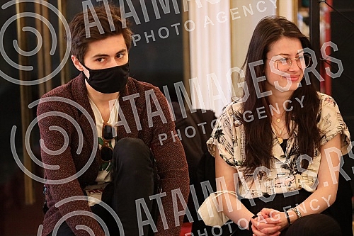 A press conference was held at the National Theater on the occasion of the premiere of the play Orlando by Virginia Woolf, directed by Bojan Djordjev.U Narodno pozoristu odrzana konferencija za novinare  povodom premijere drame Orlando Virdzinije V