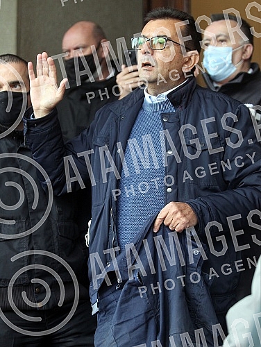 In front of the Belgrade City Assembly, the Movement for Reversal 